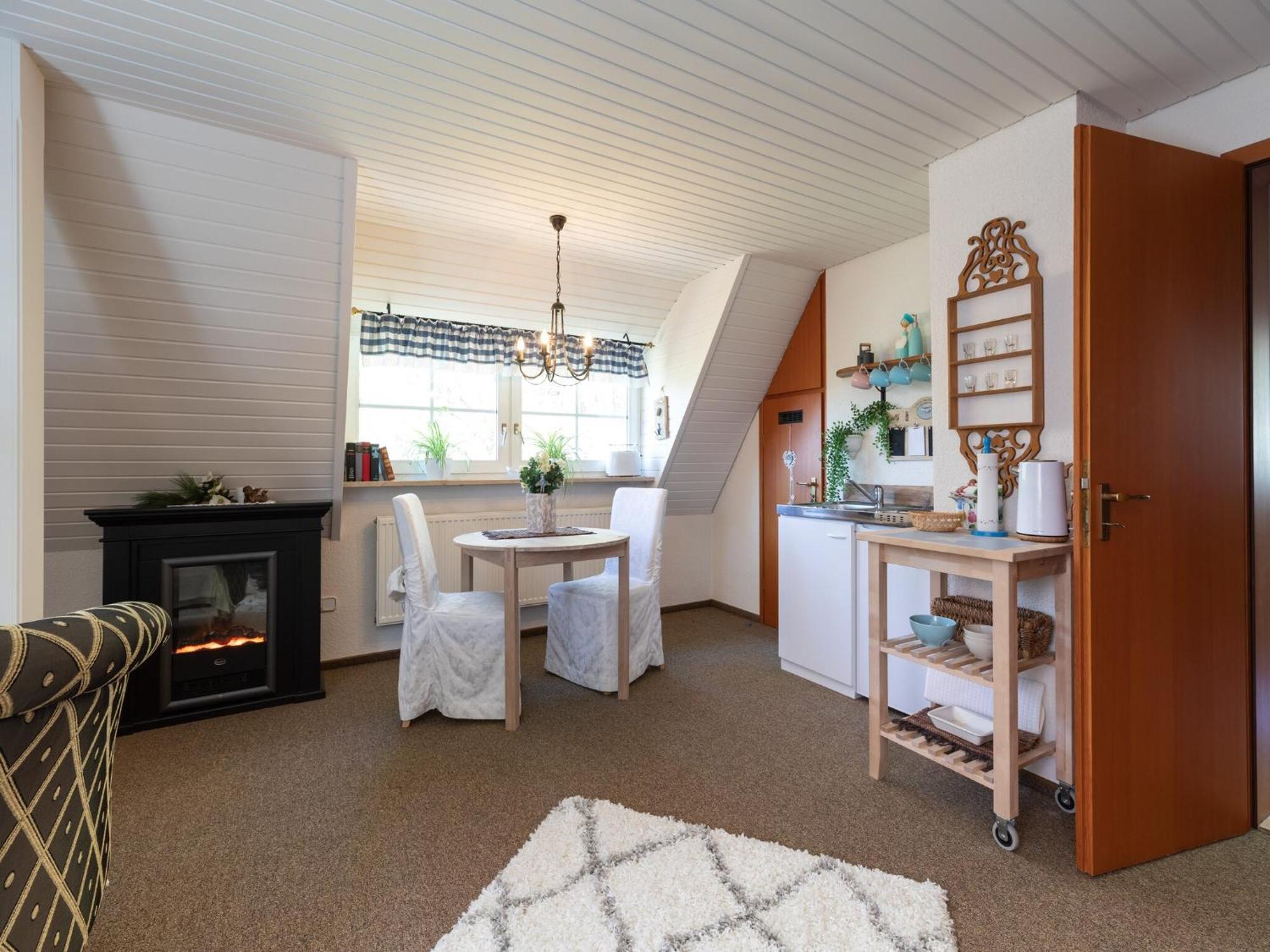 Charming Apartment In Wei Enbrunn Near Forest Weissenbrunn Exterior photo