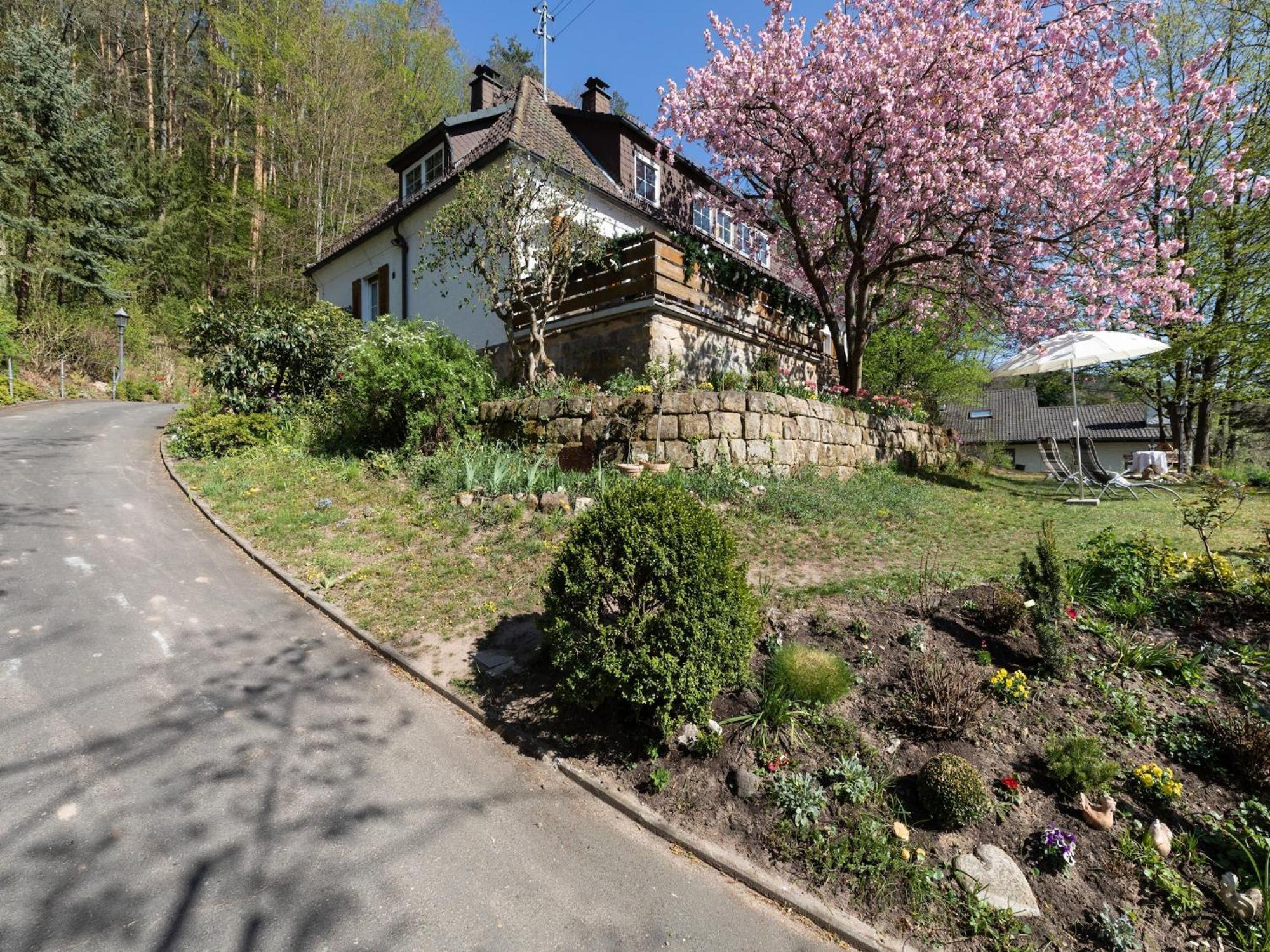 Charming Apartment In Wei Enbrunn Near Forest Weissenbrunn Exterior photo